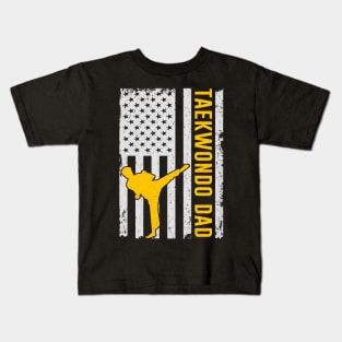 USA Taekwondo Dad American Flag Fathers Day Gift Kids T-Shirt